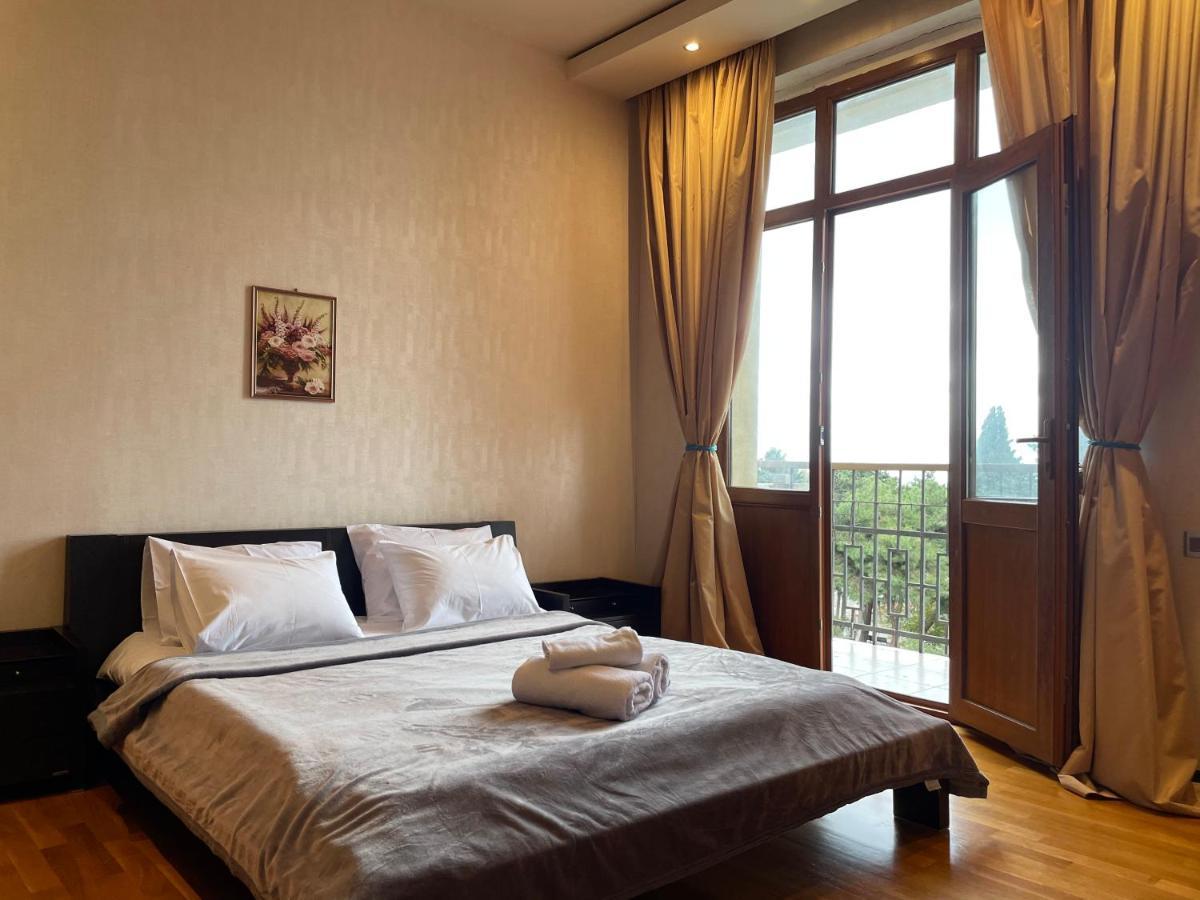 Gloriya Boulevard Apartment By Bakuapart Extérieur photo