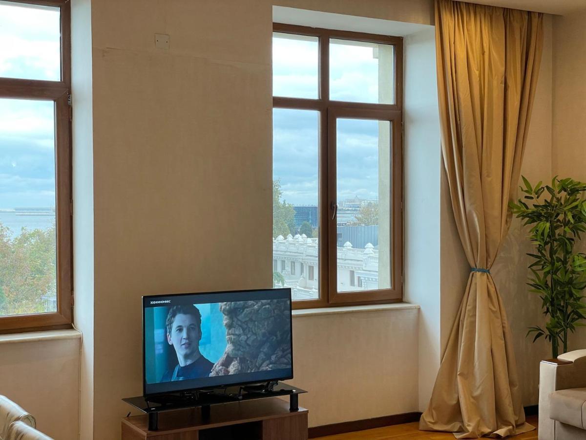Gloriya Boulevard Apartment By Bakuapart Extérieur photo