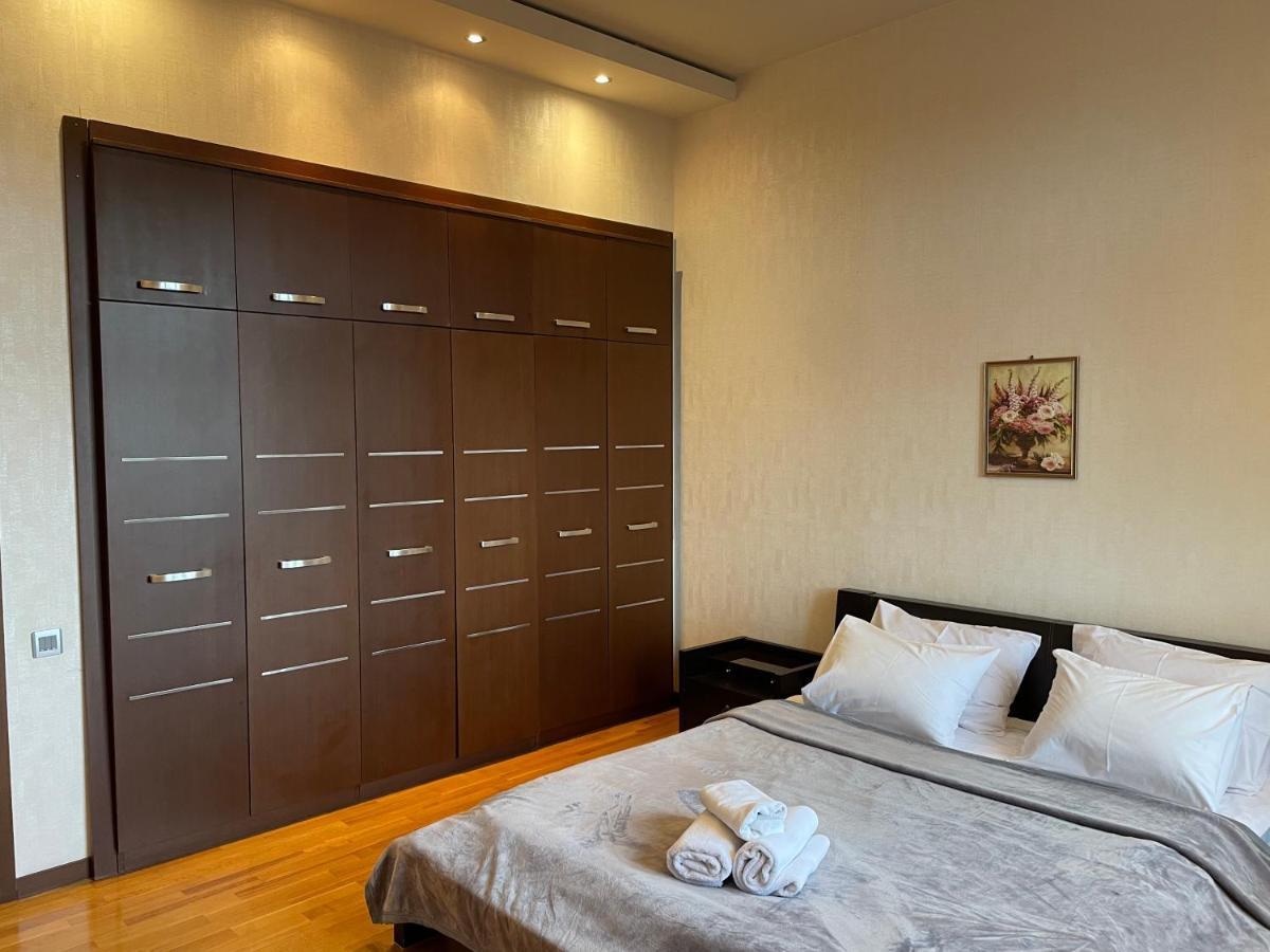 Gloriya Boulevard Apartment By Bakuapart Extérieur photo